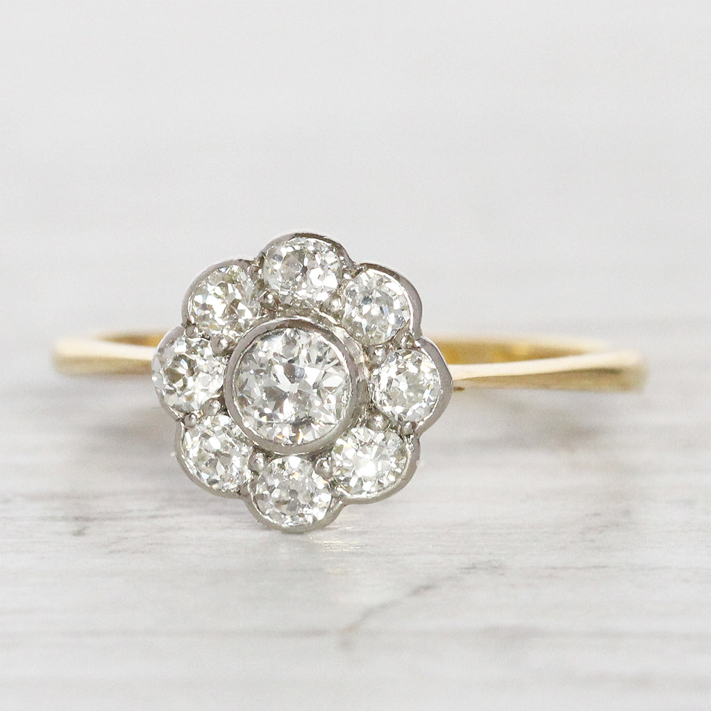 Edwardian 0.65 Carat Old Cut Diamond Daisy Cluster