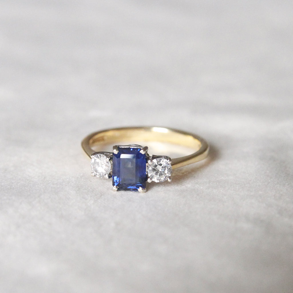 Vintage Style 1.05 Carat Sapphire and Diamond Three Stone